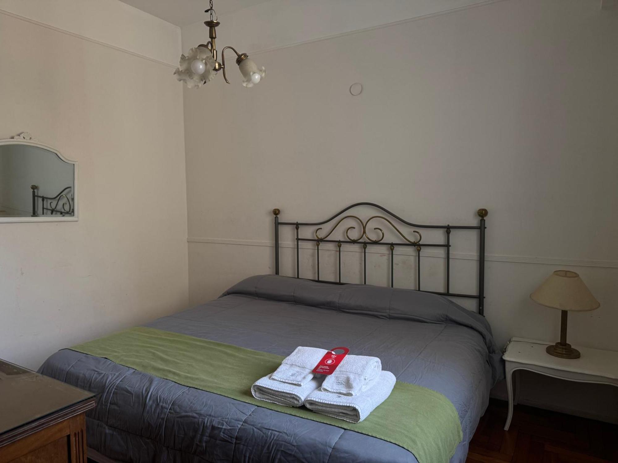 Hotel Lyon By Mh Buenos Aires Esterno foto