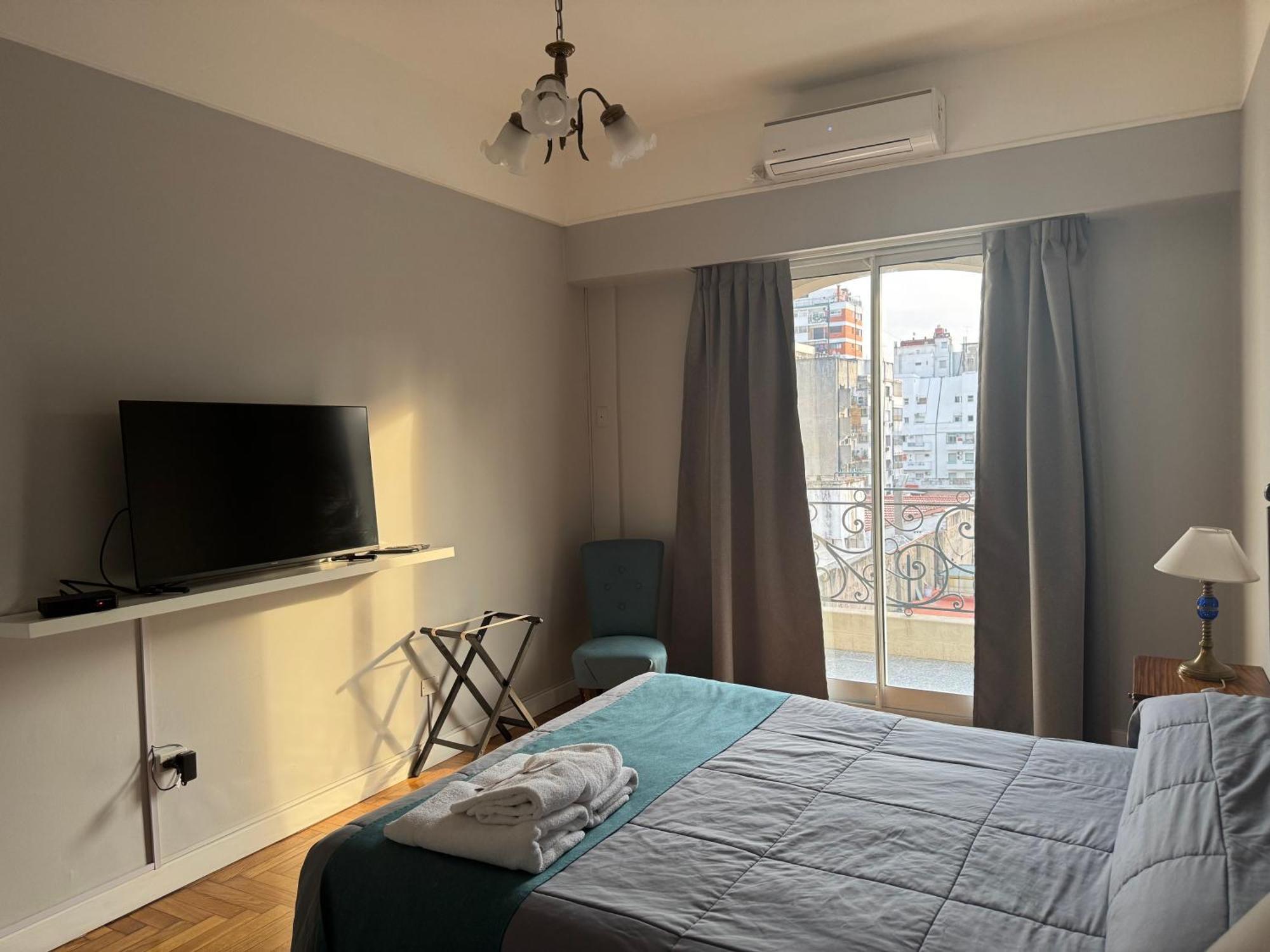 Hotel Lyon By Mh Buenos Aires Esterno foto